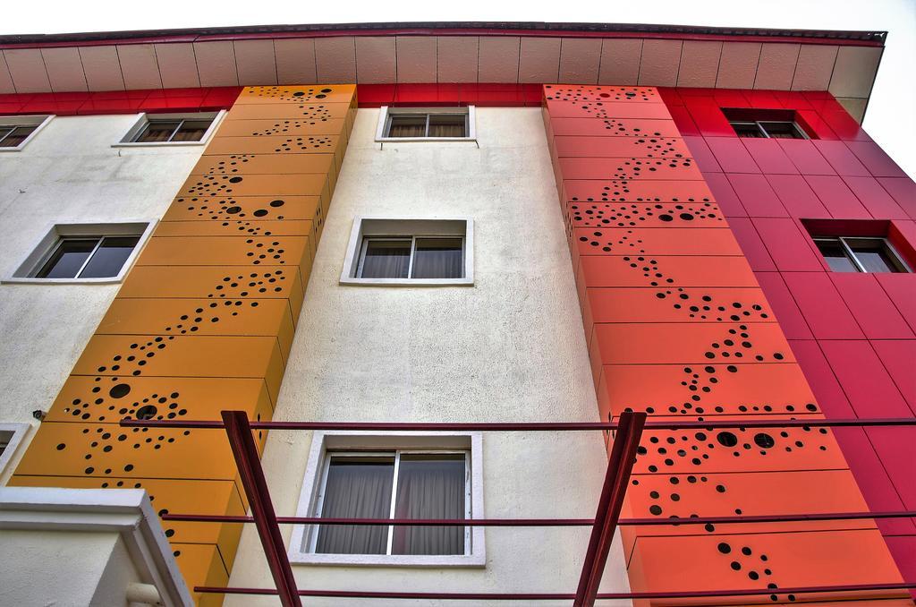 Hotel Rosebud Abuja Buitenkant foto