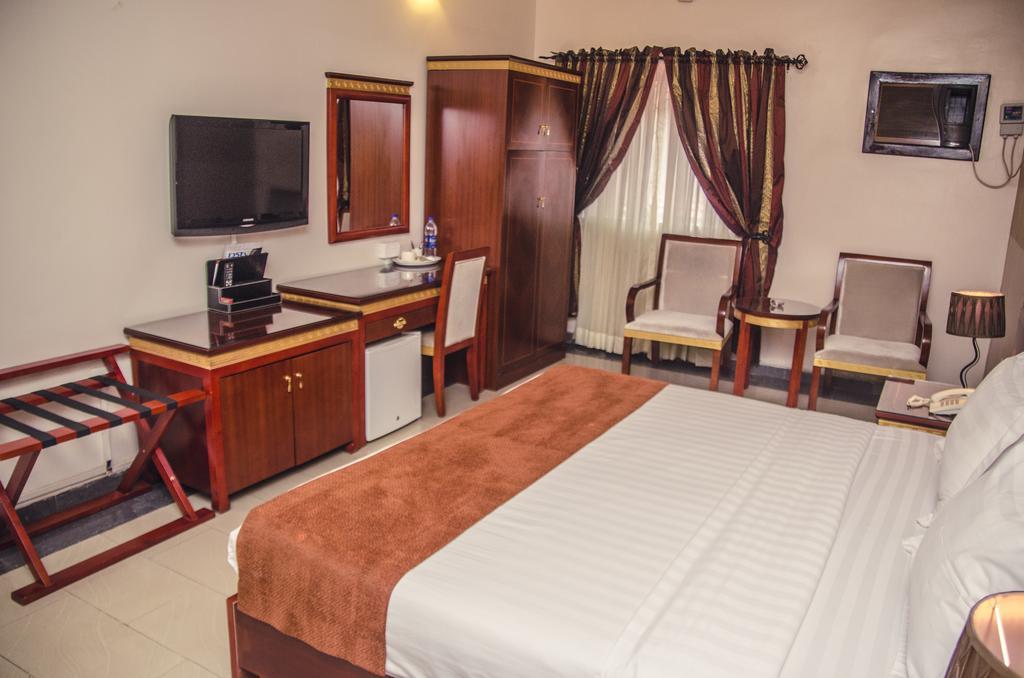 Hotel Rosebud Abuja Buitenkant foto