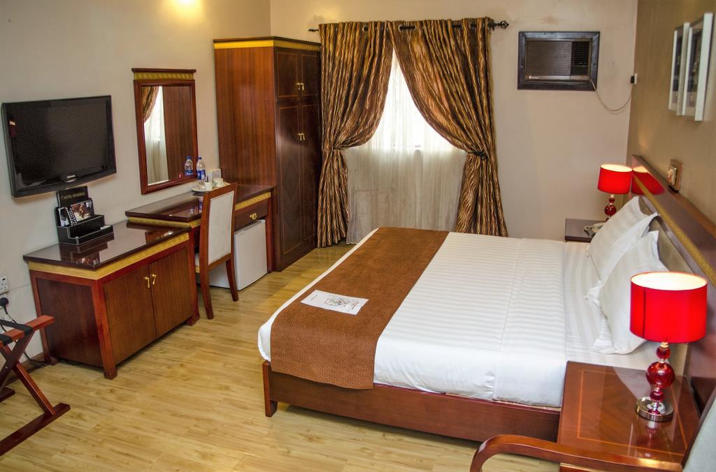 Hotel Rosebud Abuja Buitenkant foto
