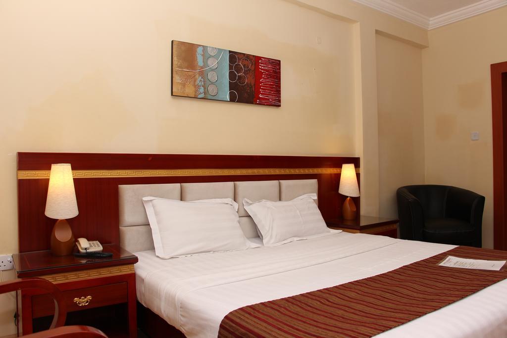 Hotel Rosebud Abuja Buitenkant foto